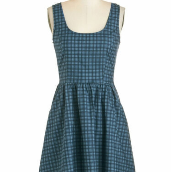 Retrolicious Good Enough to Graph Dress - Picture 5 of 5